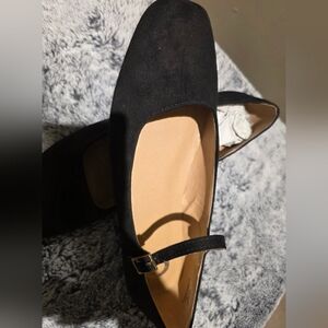 Women's Black Mary Jane Flats with Buckle Strap